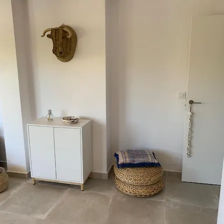 Apartment Arenal 50m From Sea